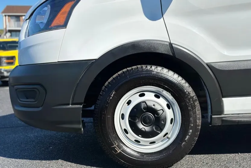 2023 Ford Transit photo 1