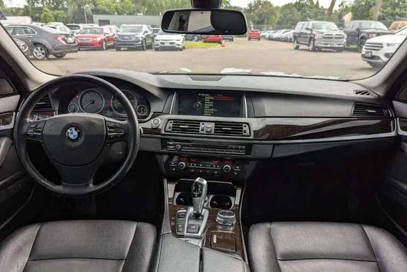 2014 Bmw 535i xDrive photo 1
