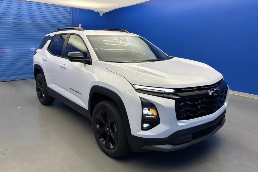 2026 Chevrolet Equinox LT photo 1