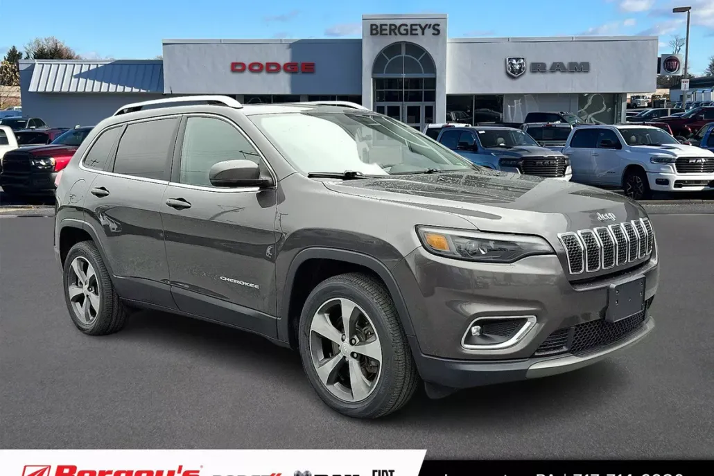 2019 Jeep Cherokee Limited photo 1