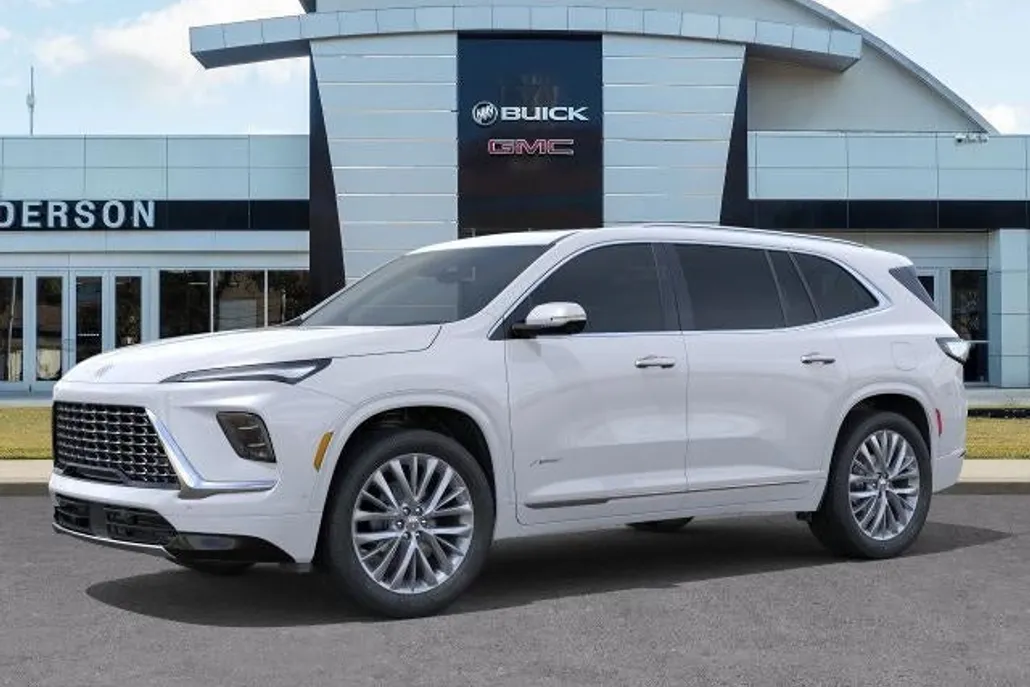 2026 Buick Enclave Avenir photo 1
