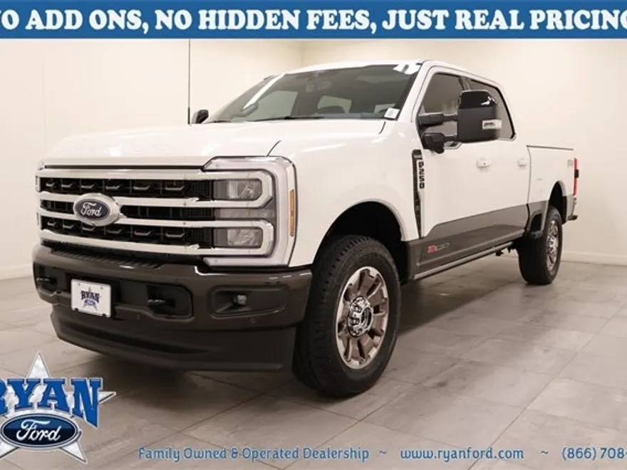 2025 Ford F-250 King Ranch photo 1
