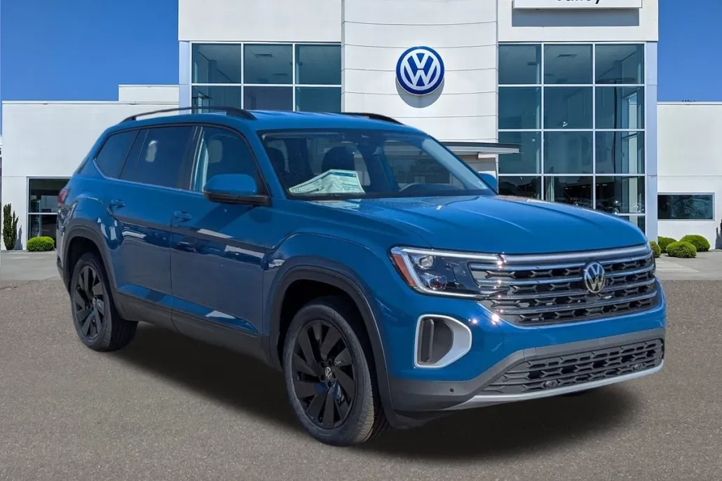 2025 Volkswagen Atlas SE Technology photo 1