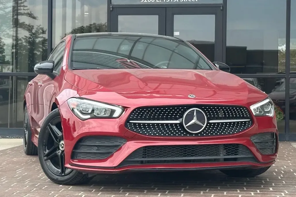 2021 Mercedes Benz CLA 250 photo 1