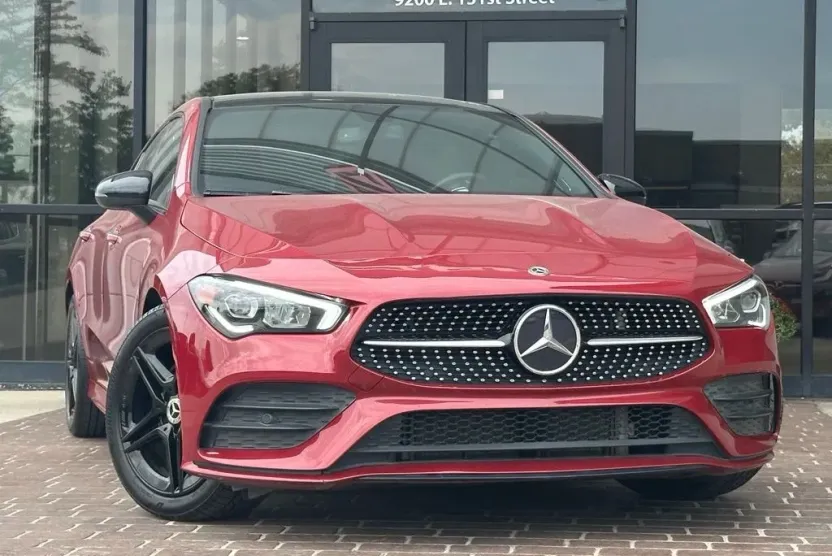 2021 Mercedes Benz CLA 250 photo 1