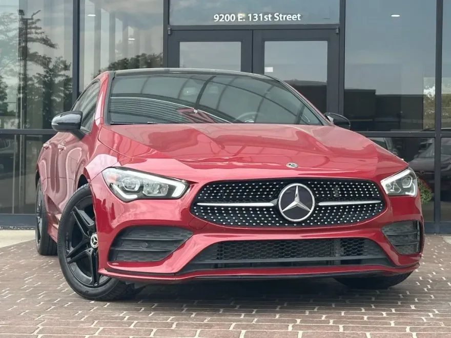 2021 Mercedes Benz CLA 250 photo 1