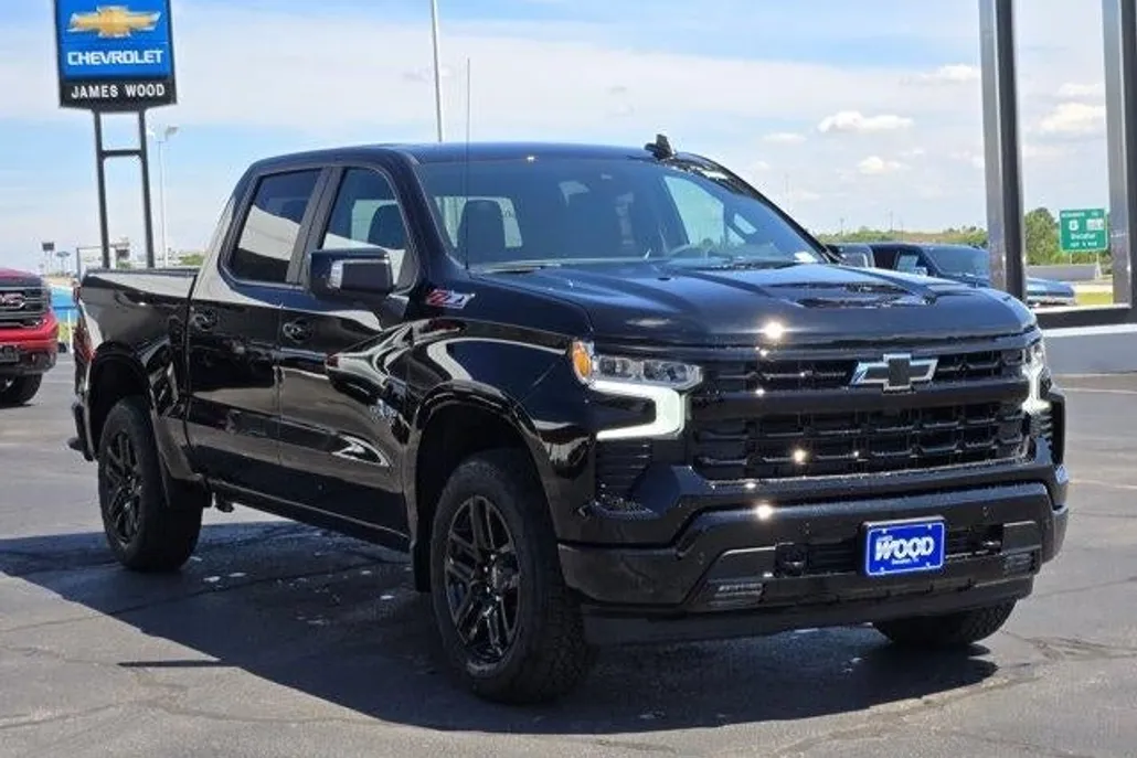 2026 Chevrolet Silverado 1500 RST photo 1
