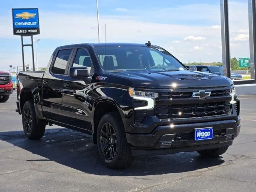 2026 Chevrolet Silverado 1500 RST photo 1