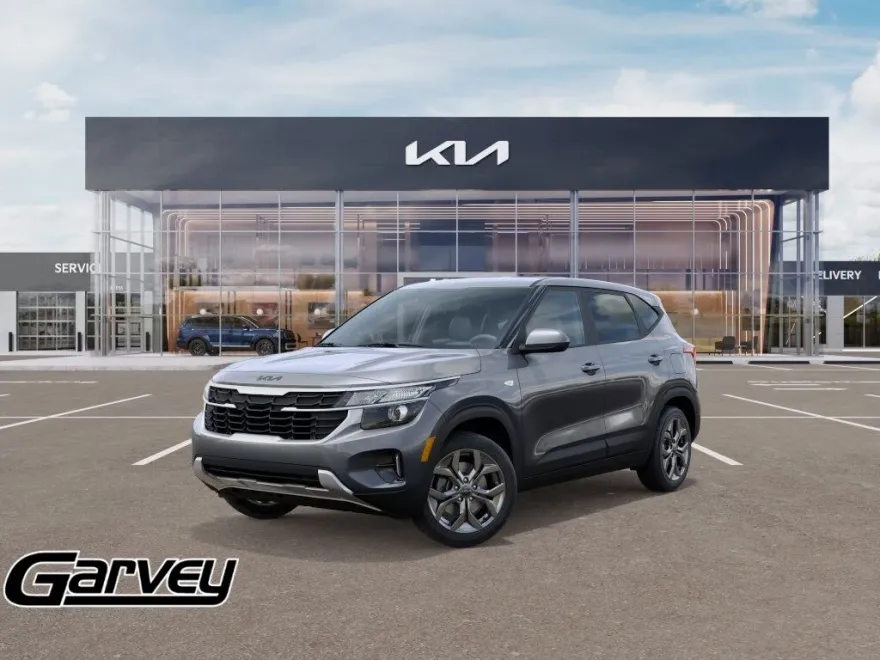 2025 Kia Seltos LX photo 1