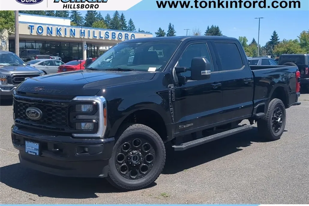 2025 Ford F-350 XLT photo 1