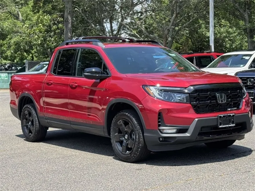 2025 Honda Ridgeline Black Edition photo 1