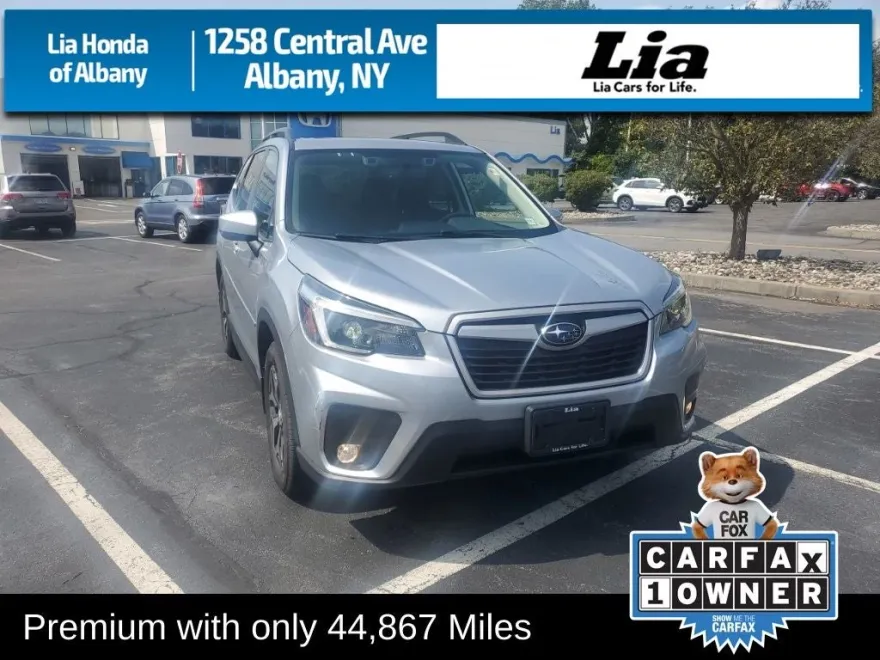 2021 Subaru Forester Premium photo 1