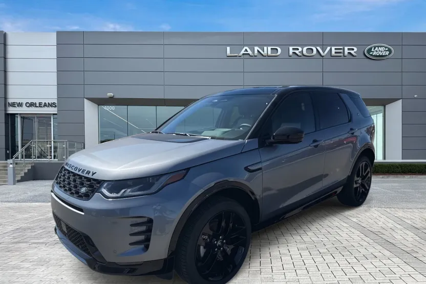 2025 Land Rover Discovery Sport SE photo 1
