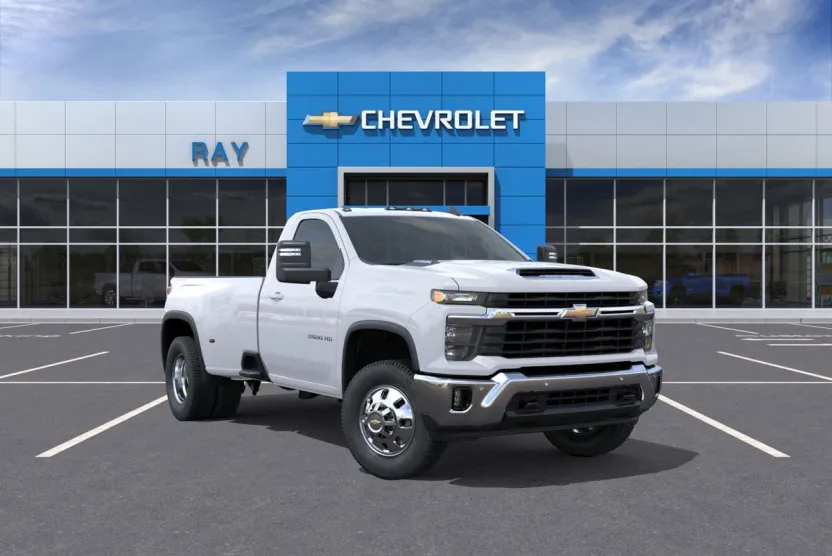 2026 Chevrolet Silverado 3500HD LT photo 1