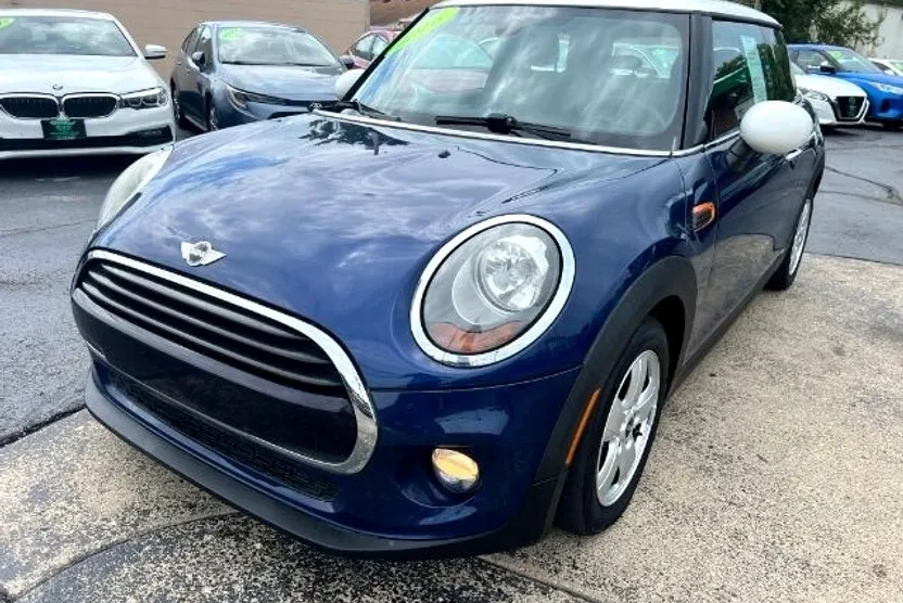 2016 Mini Cooper Hardtop photo 1