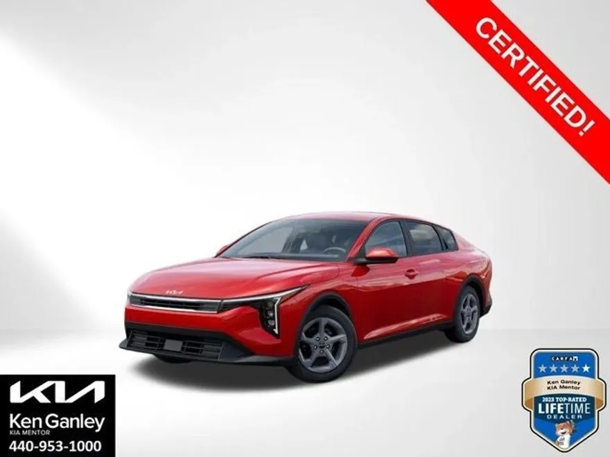 2025 Kia K4 LXS photo 1