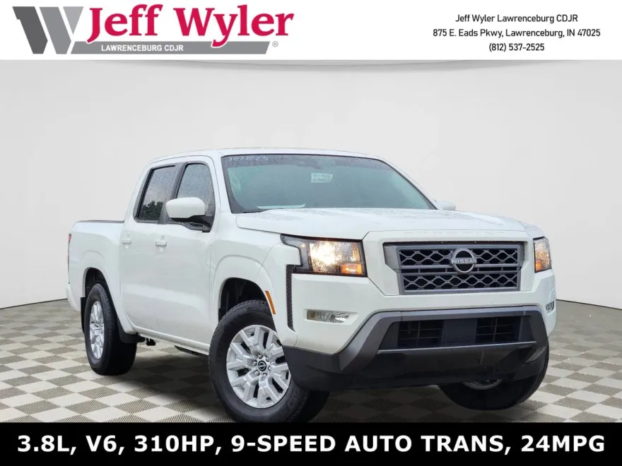 2022 Nissan Frontier SV Crew Cab photo 1