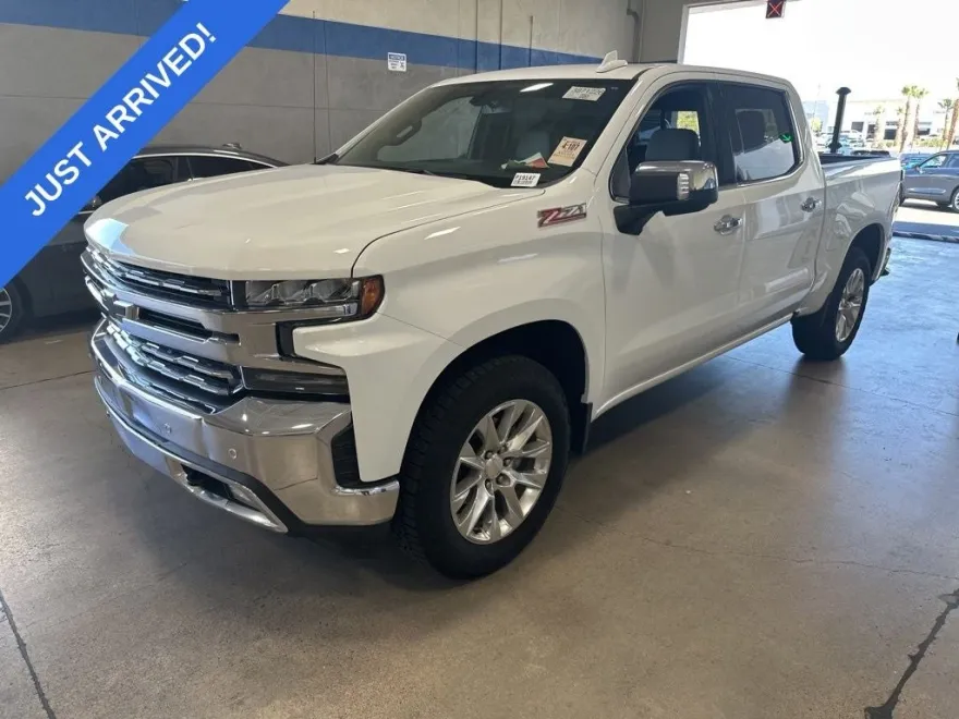 2022 Chevrolet Silverado 1500 LTZ photo 1