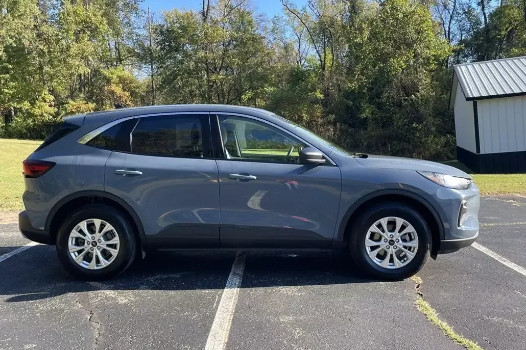 2024 Ford Escape Active photo 1