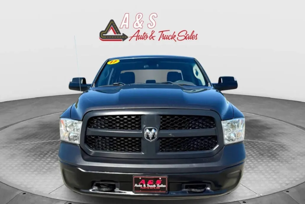 2017 Ram 1500 ST photo 1