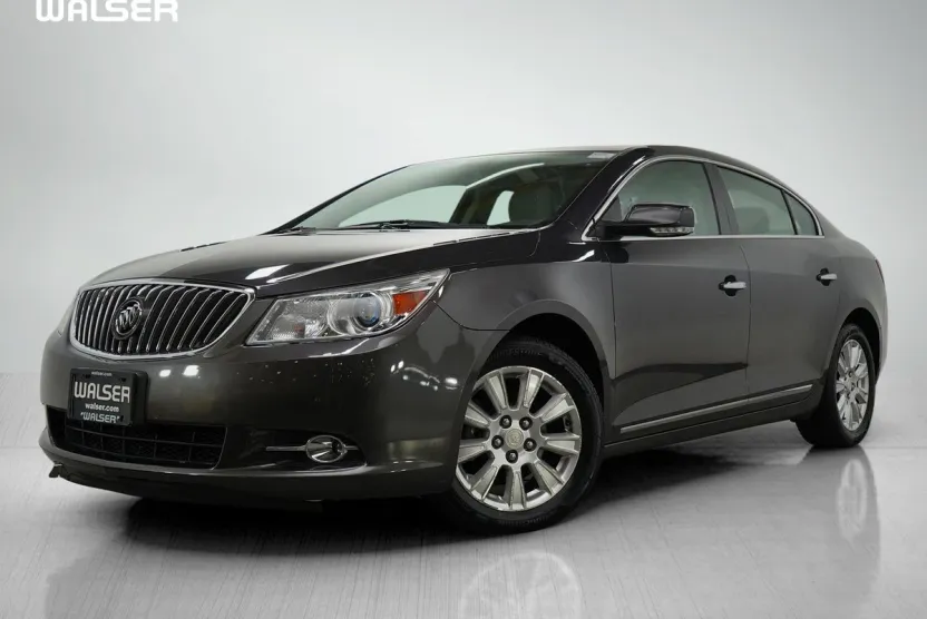 2013 Buick LaCrosse Leather photo 1