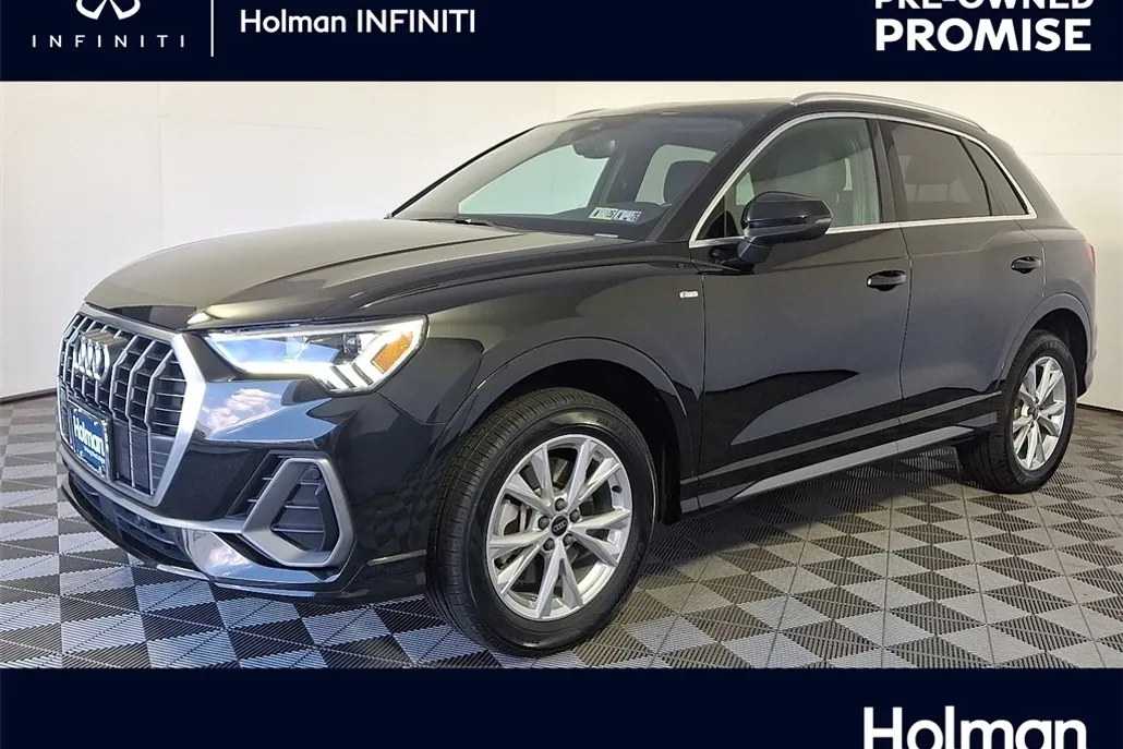 2023 Audi Q3 45 TFSI S line Premium photo 1