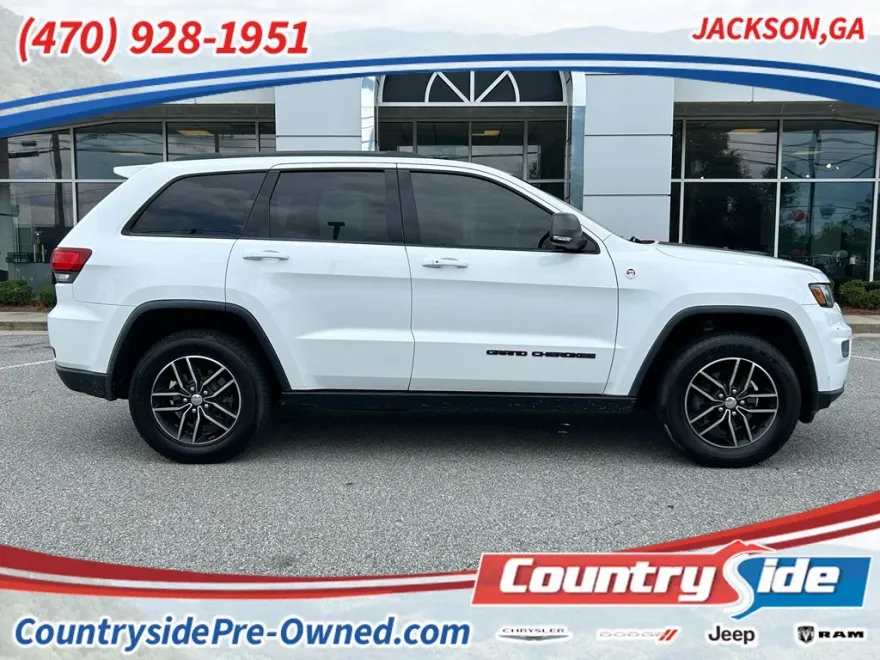 2017 Jeep Grand Cherokee Trailhawk photo 1