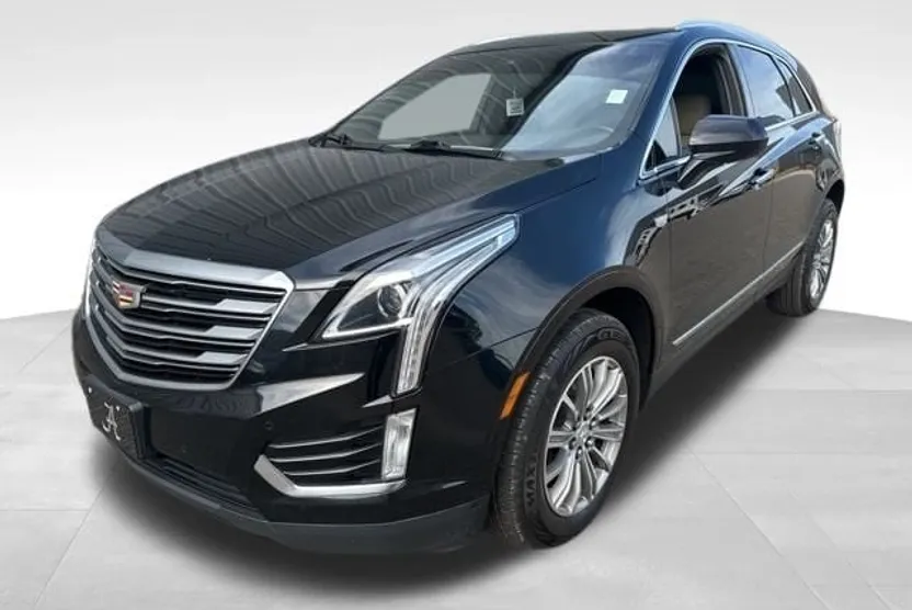 2017 Cadillac XT5 Luxury photo 1