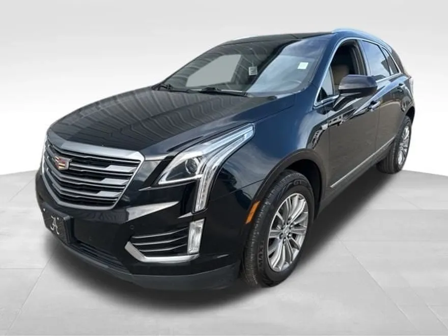 2017 Cadillac XT5 Luxury photo 1