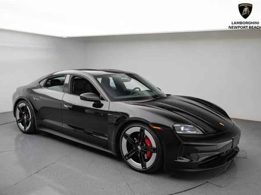 2025 Porsche Taycan 4S photo 1