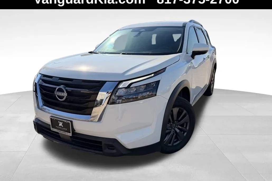 2024 Nissan Pathfinder SV photo 1