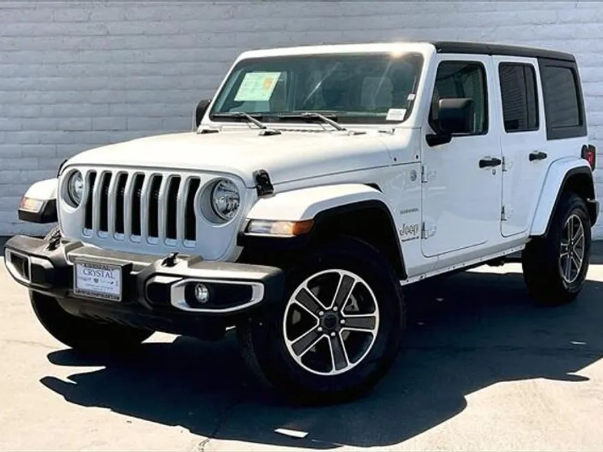 2023 Jeep Wrangler Sahara photo 1