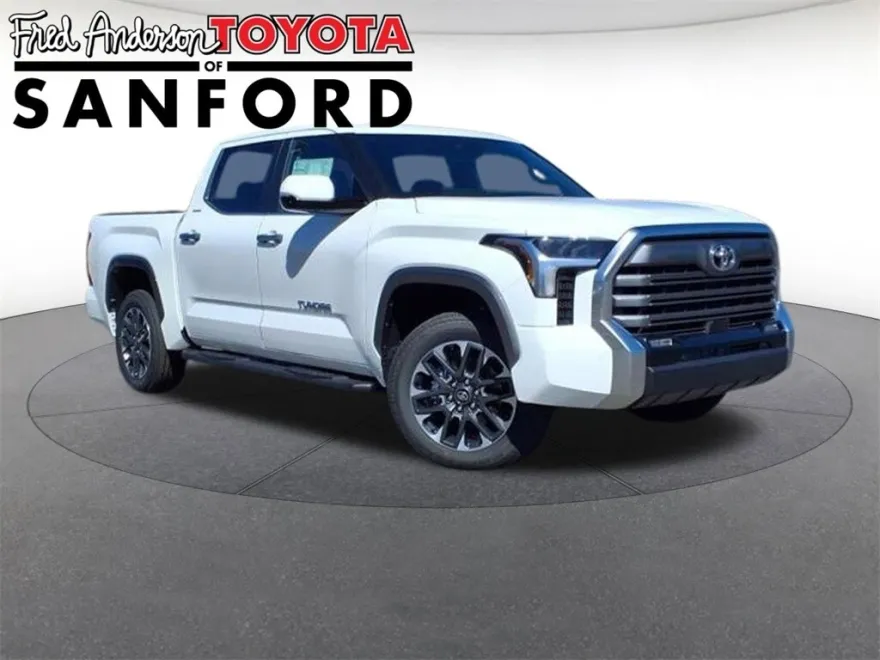 2025 Toyota Tundra Limited CrewMax photo 1