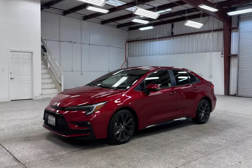 2024 Toyota Corolla Hybrid SE photo 1