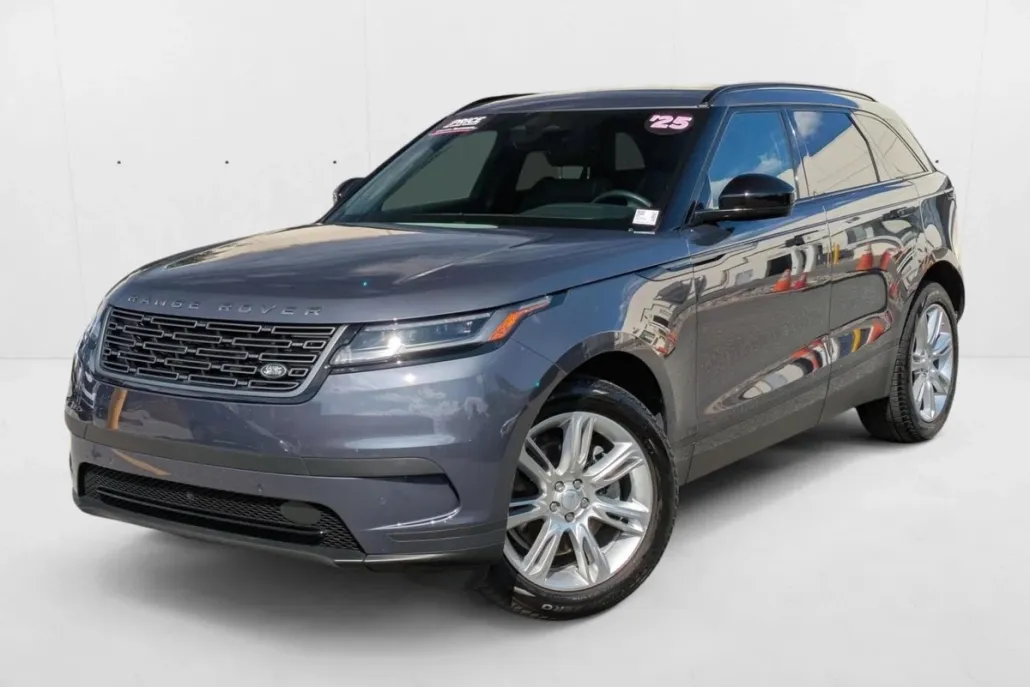 2025 Land Rover Range Rover Velar P250 S photo 1