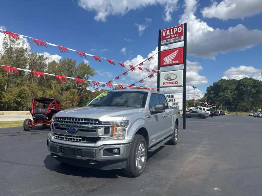 2019 Ford F-150 XLT photo 1