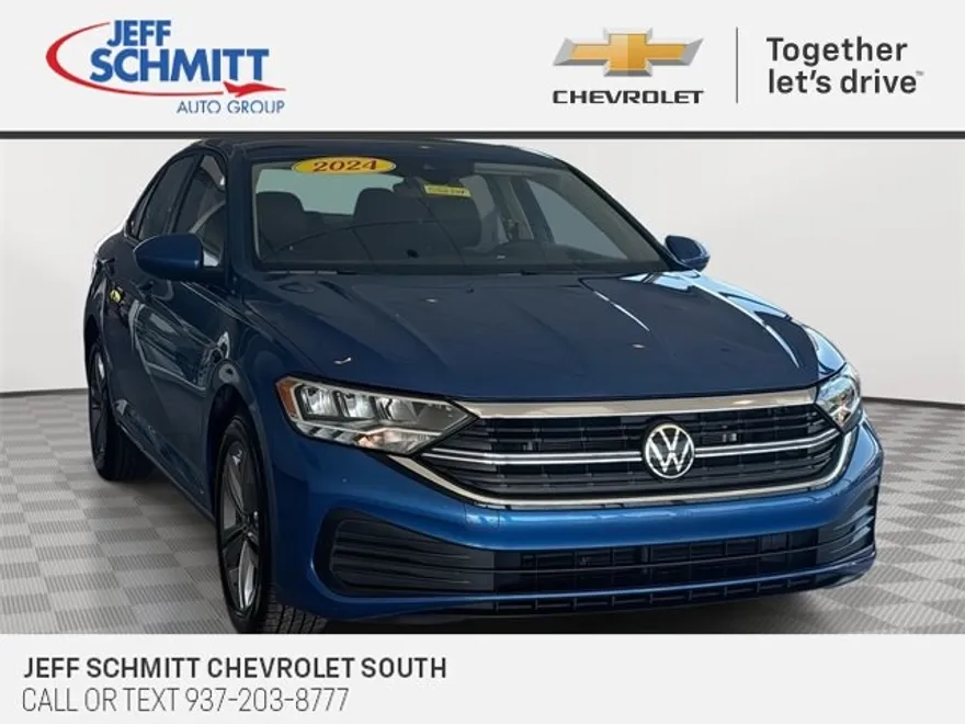 2024 Volkswagen Jetta SE photo 1