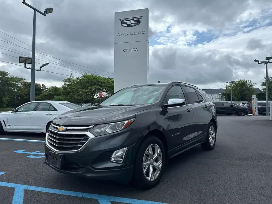 2018 Chevrolet Equinox Premier photo 1