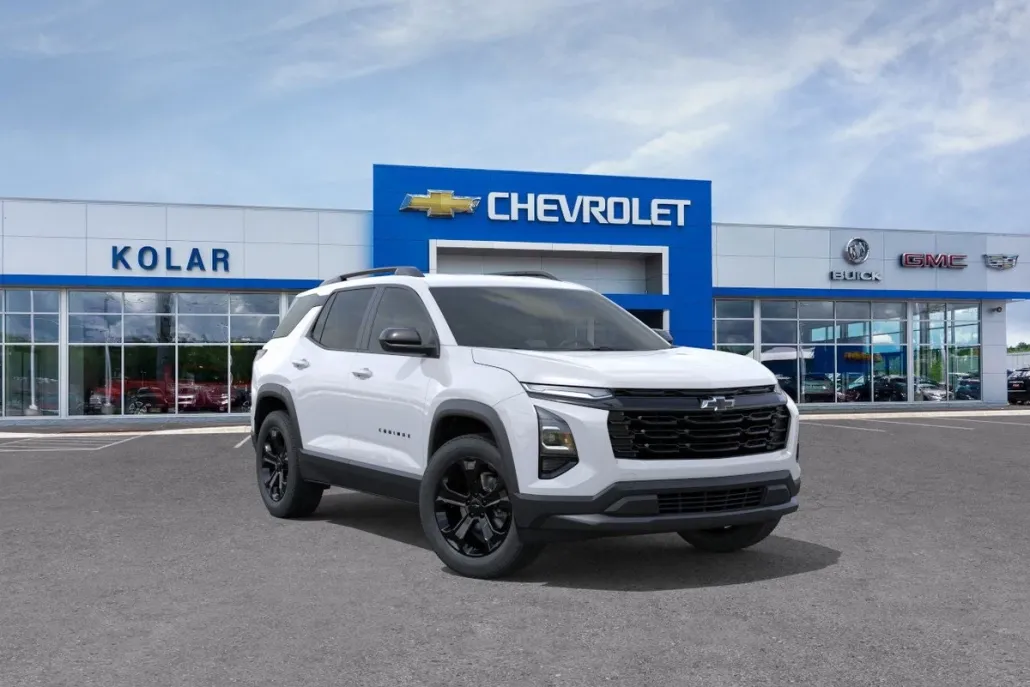 2026 Chevrolet Equinox LT photo 1