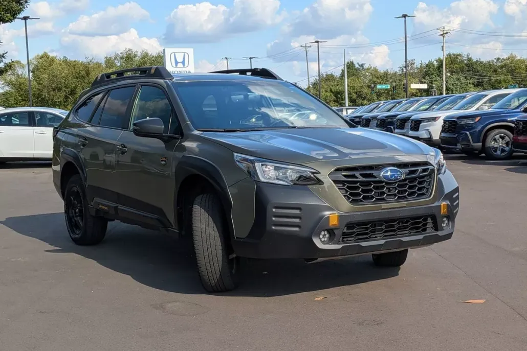 2022 Subaru Outback Wilderness photo 1