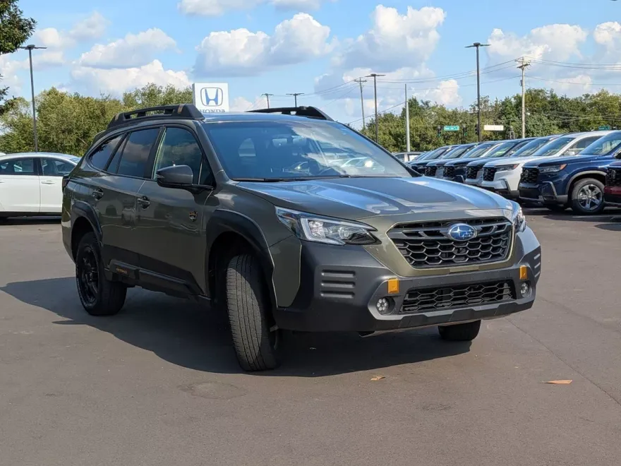2022 Subaru Outback Wilderness photo 1