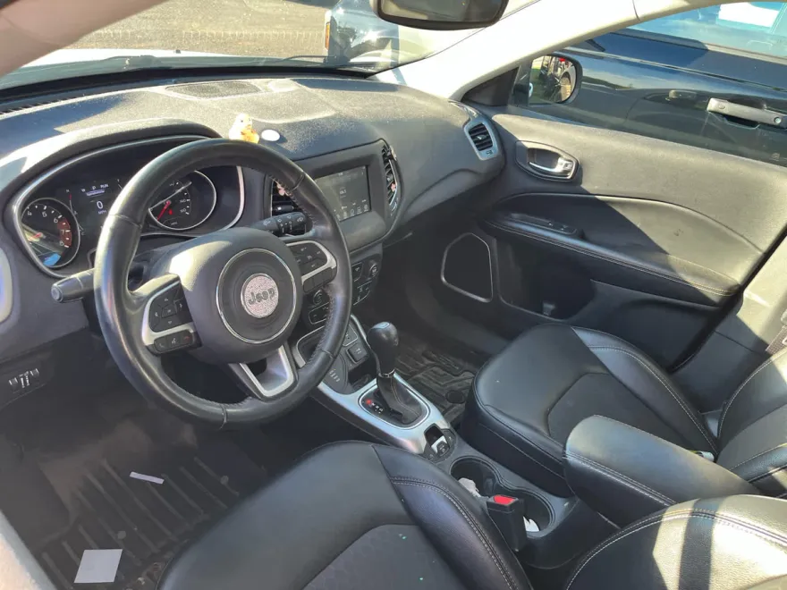 2019 Jeep Compass Latitude photo 1
