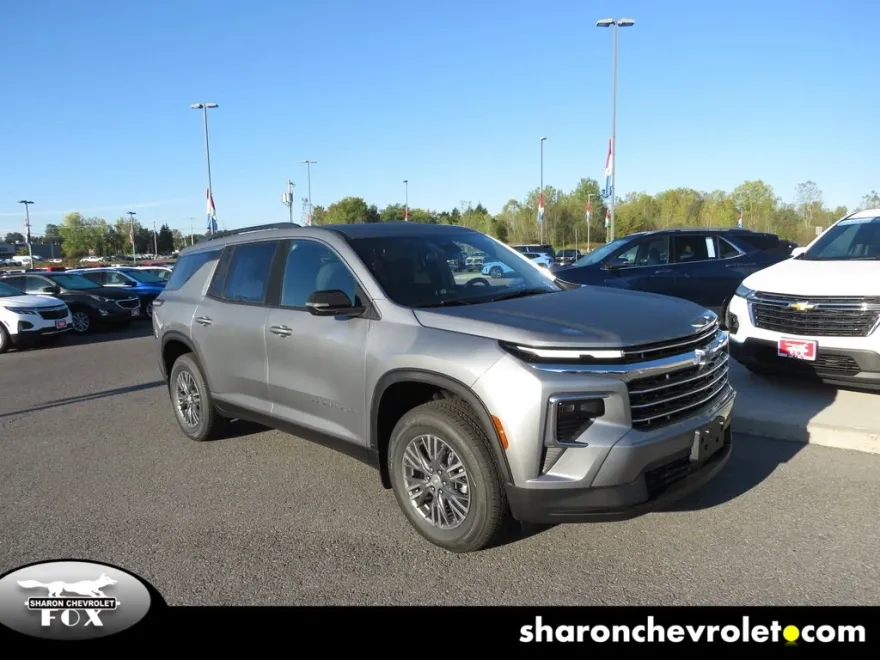 2026 Chevrolet Traverse photo 1