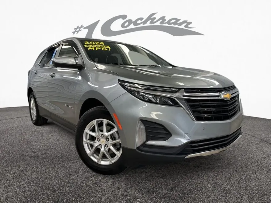 2024 Chevrolet Equinox LT photo 1