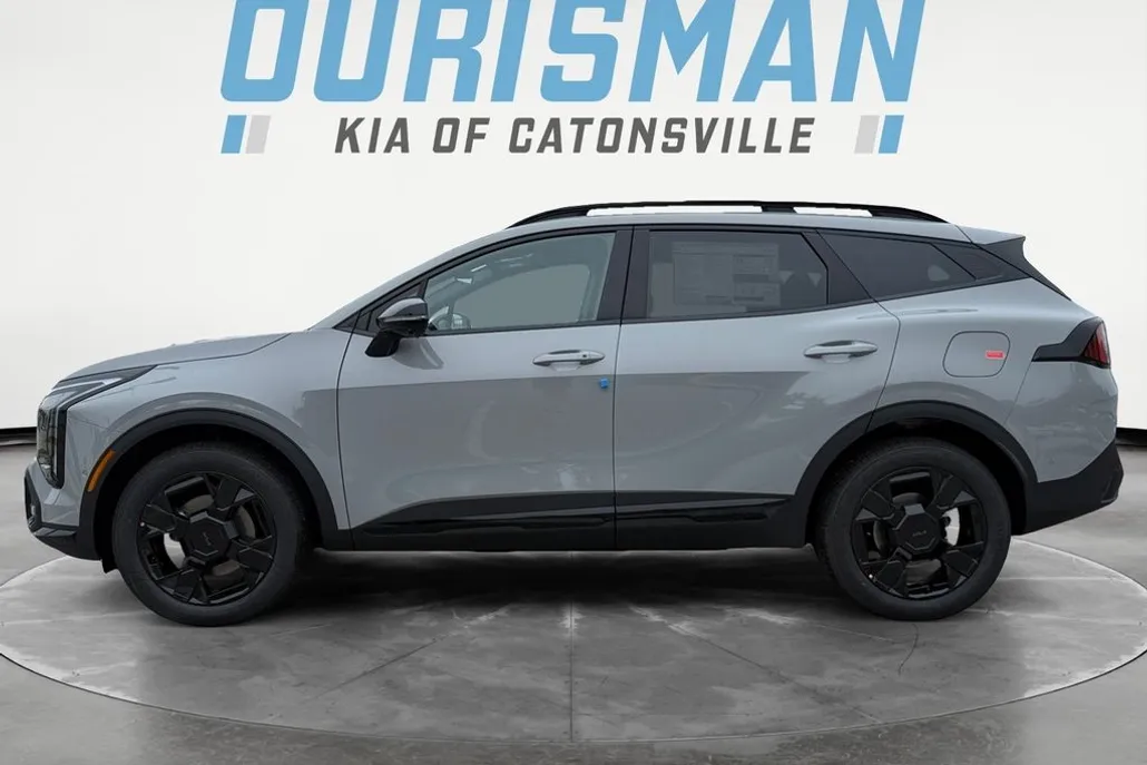 2026 Kia Sportage X-Line photo 1