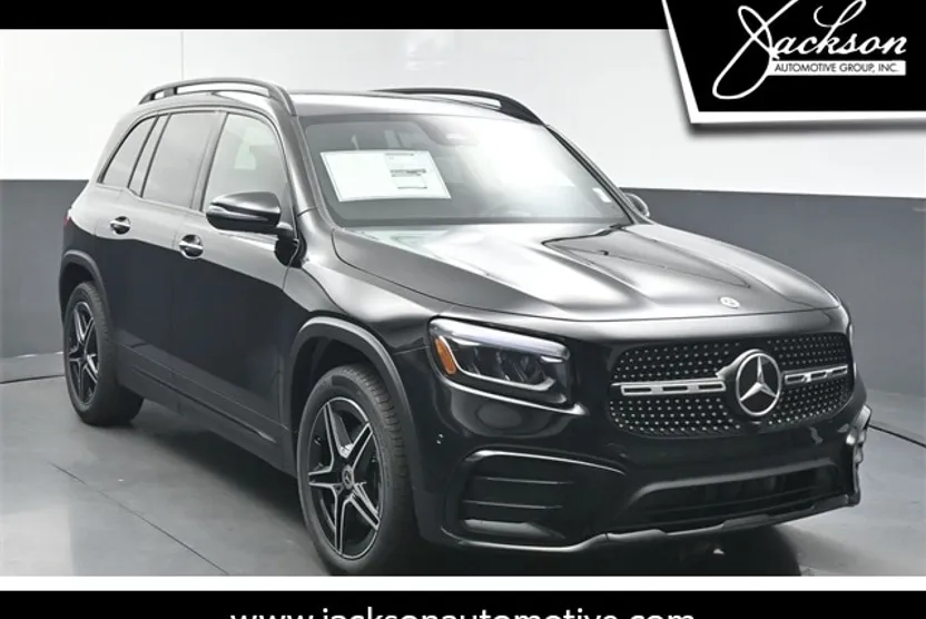 2025 Mercedes Benz GLB 250 photo 1