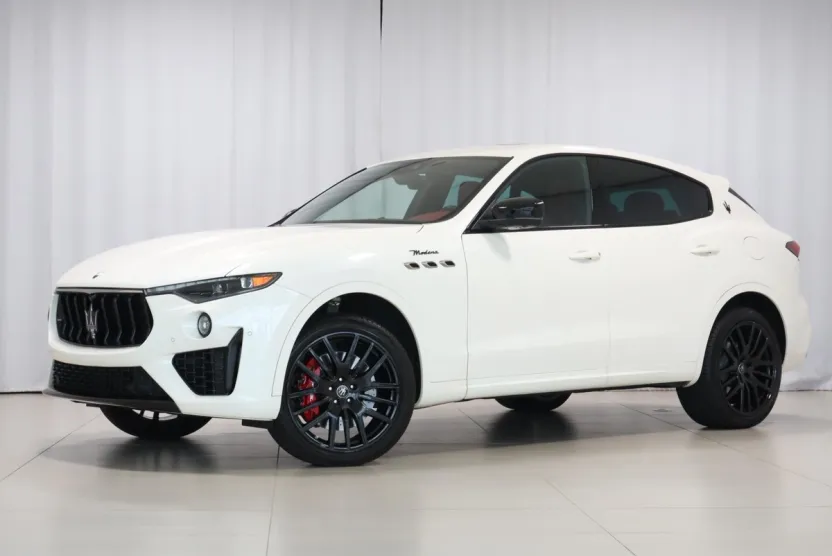 2022 Maserati Levante Modena photo 1