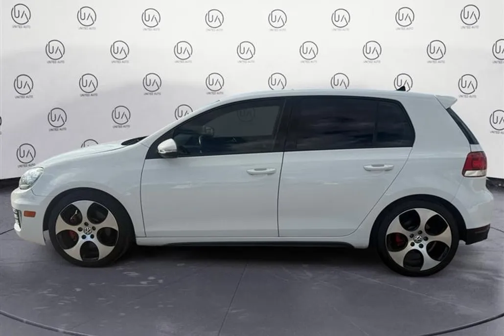 2013 Volkswagen Golf GTI photo 1