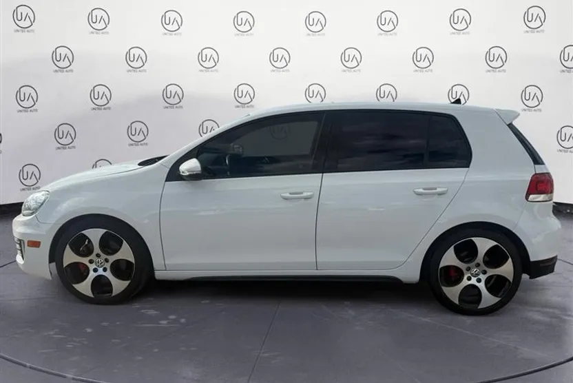 2013 Volkswagen Golf GTI photo 1