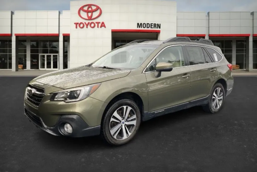 2019 Subaru Outback Limited photo 1